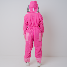 Laden Sie das Bild in den Galerie-Viewer, PINK OZ ARMOUR 3 Layer Mesh Ventilated Beekeeping Suit With Fencing Veil OZ ARMOUR
